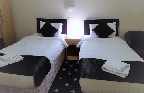 Knowesgate Hotel | knowesgate hotel twin room
