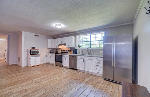 Rivertrace House | Knoxville Airport 5BR/4BA Home, Perfect for Groups