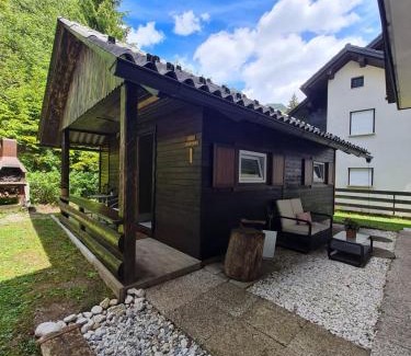 Gozd Martuljek House | Koča Martuljek