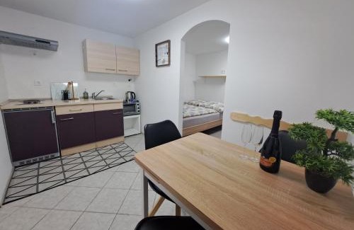 Gozd Martuljek House | Koča Martuljek