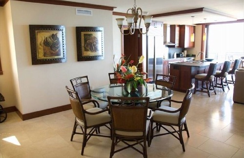 Kapolei Villa | Ko Olina Beach Villas - Beachfront - Beach Tower 709