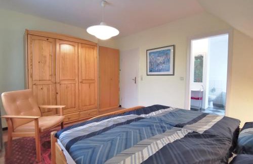 Ausacker Apartment | Kobs - FeWo inmitten der Natur mit zwei Bädern, Terrasse und gemütlichem Wohn- und Esszimmer