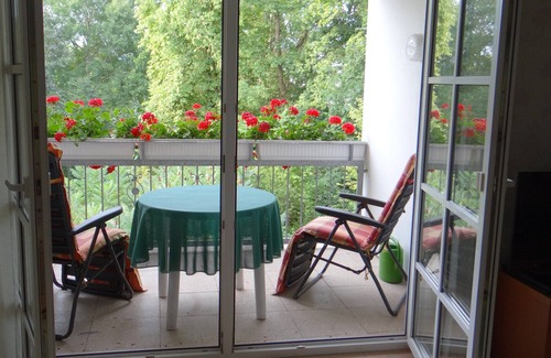 Bad Steben Apartment | Komfortable Ferienwohnung (63qm) - behindertengeeignet, kostenloses WLAN