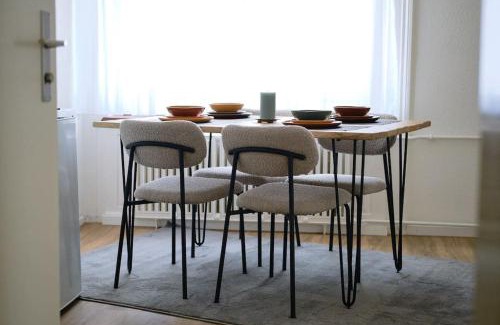 Alt-Wiedikon Apartment | Komfortable Wohnung im lebendigen Zürcher Kreis 3