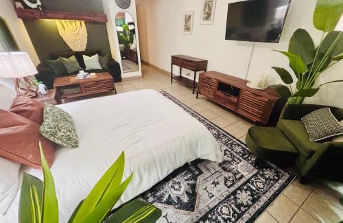 Historic Kailua Village Apartment | Kona Islander Inn Condos