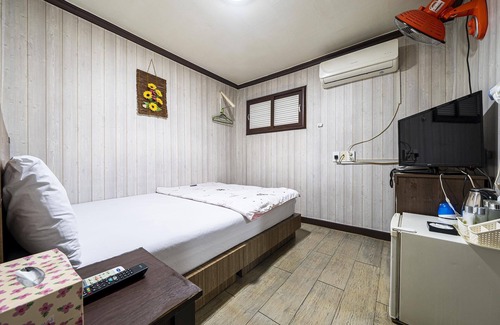 Hwayang-dong Hotel | Konkuk University Chowon