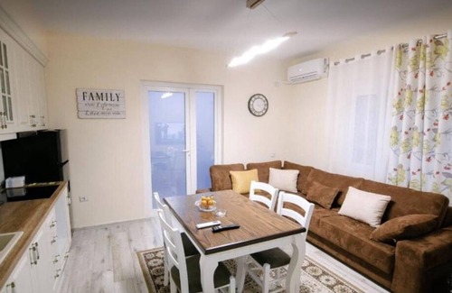Korce Apartment | Korca Luxury Big Apartments & Rooms