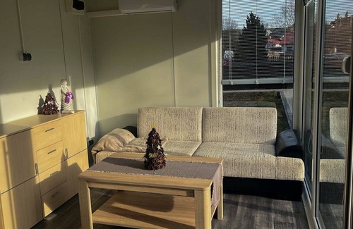 Vrbov House | Kráľovský park- blízko Termálnej vody