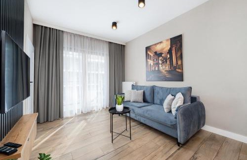 Warszawskie Apartment | Krakowiak Apartment