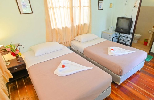 Khuekkhak Hotel | Krathom KhaoLak Resort