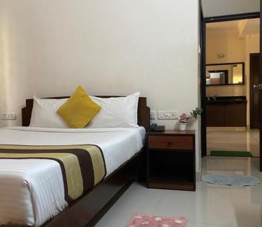 South Dum Dum Hotel | Krishna Kunja " A Quiet & Peaceful Stay "