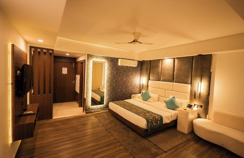 Mathura Hotel | Krishna Valley Wellness Resort Vrindavan