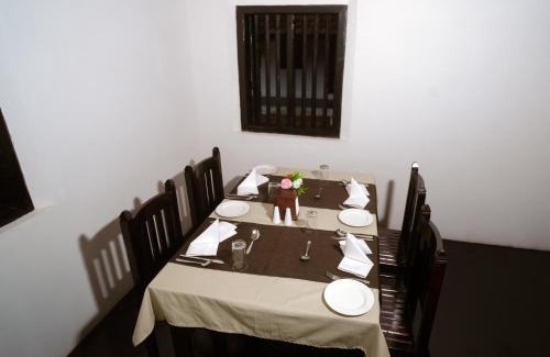 Cherplassery Hotel | Krishnapuram Heritage Resort