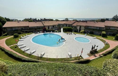 Desenzano del Garda Apartment | Kristall Lago Residence