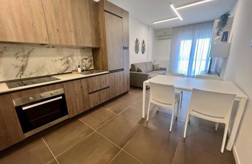 Desenzano del Garda Apartment | Kristall Lago Residence