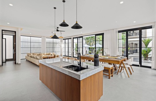 Dewi Sri Villa | Kros Villa by Kozystay - Legian