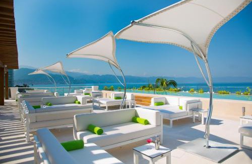 North Hotel Zone Hotel | Krystal Grand Puerto Vallarta - All Inclusive