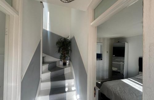 London Borough of Bromley House | KS Bromley Apartments
