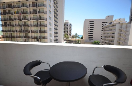 Honolulu Apartment | Kuhio Village 810A KING Studio, Waikiki Ocean View!