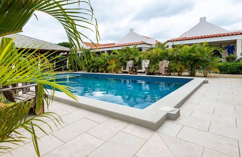 Playa Condo | Kura Kabana Resort