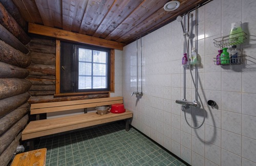 Saariselka Cabin | Kuukkeli Log Houses Porakka Inn