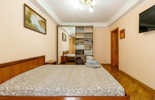 Obolon' Apartment | Kvartirkoff na Archipenko 4