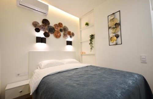 Khreshchatyy Yar Hotel | Kyiv Center Smart Apartments