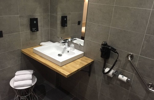 Villenave-d'Ornon Hotel | KYRIAD BORDEAUX SUD - Villenave d'Ornon