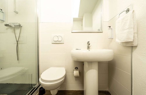 Brignoles Hotel | Kyriad Direct Brignoles - Provence Verte