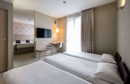 La Guymauviere-La Hulotais-La Bourelais Hotel | Kyriad Prestige Saint-Malo
