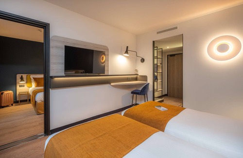 Ballan-Mire Hotel | Kyriad Tours Sud - Ballan Miré