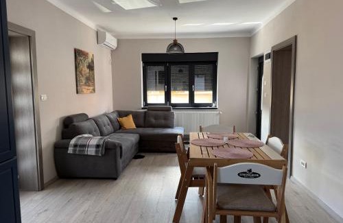 Arad House | Kyuka House