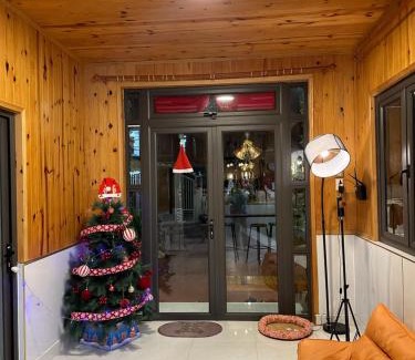 Da Lat Ski Chalet | Là Lá La Home