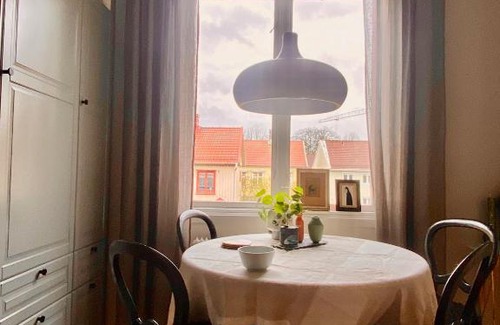 Sorhaga-Centrum Apartment | lägenhet på innergården