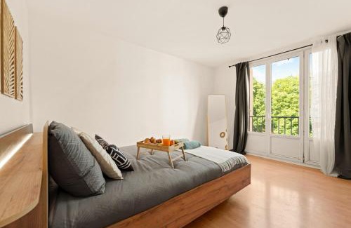 Centre-ville Apartment | L'écrin Cocooning et moderne d'Ivry - Parking - Metro 5min à pied