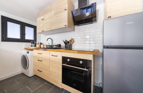 Beaucaire Apartment | L'Écrin de Beaucaire - Climatisé à 30 min dArles