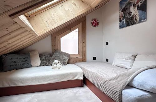 Champagny-en-Vanoise Apartment | L’Éterlou Au pied des pistes, vue montagne