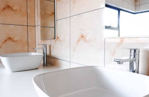 Windhoek House | L. A. P Guesthouse
