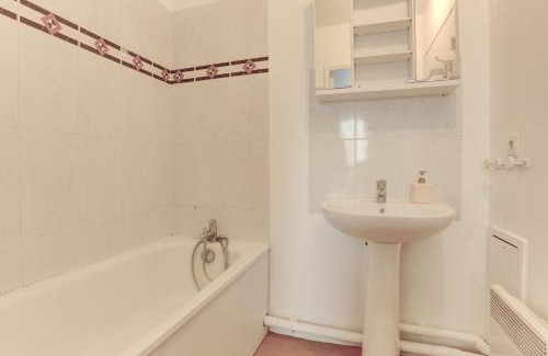 Mantes-la-Jolie Apartment | L'Abri Douillet - Mantes la jolie