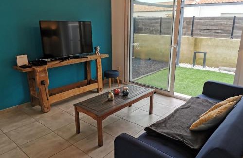 Saint-Vincent-sur-Jard House | L Alize Melia 250m de la plage