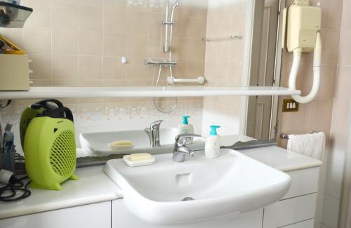 Spicchio-Sovigliana House | L'Alloggio di Anna Maria Camera con bagno privato