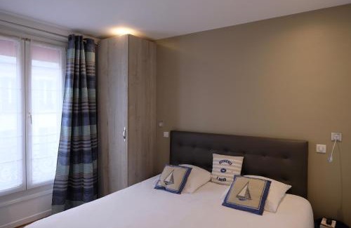 15th Arrondissement Hotel | L'Amiral