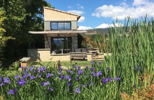 Saint-Saturnin-les-Apt House | L'ancien poulailler- The Old Hen House