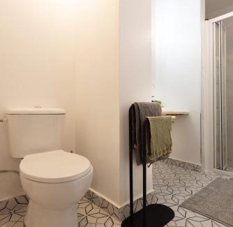 Foz do Douro Apartment | L'Atelier - Warm Porto Loft