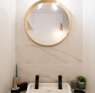 Foz do Douro Apartment | L'Atelier - Warm Porto Loft