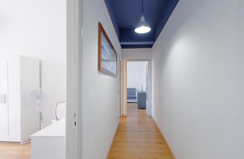 Savona Apartment | "L'Attico Bianco" city view 10 m a piedi dal mare