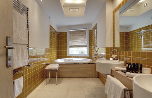 Baja Sardinia Hotel | L'Ea Bianca Luxury Resort