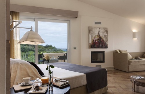 Baja Sardinia Hotel | L'Ea Bianca Luxury Resort
