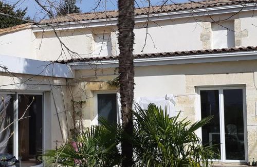 Blaye House | L'Escale Bellevue