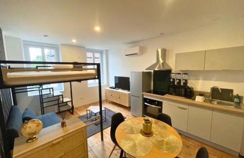 Villeneuve-sur-Lot Apartment | L'espace d'un instant
